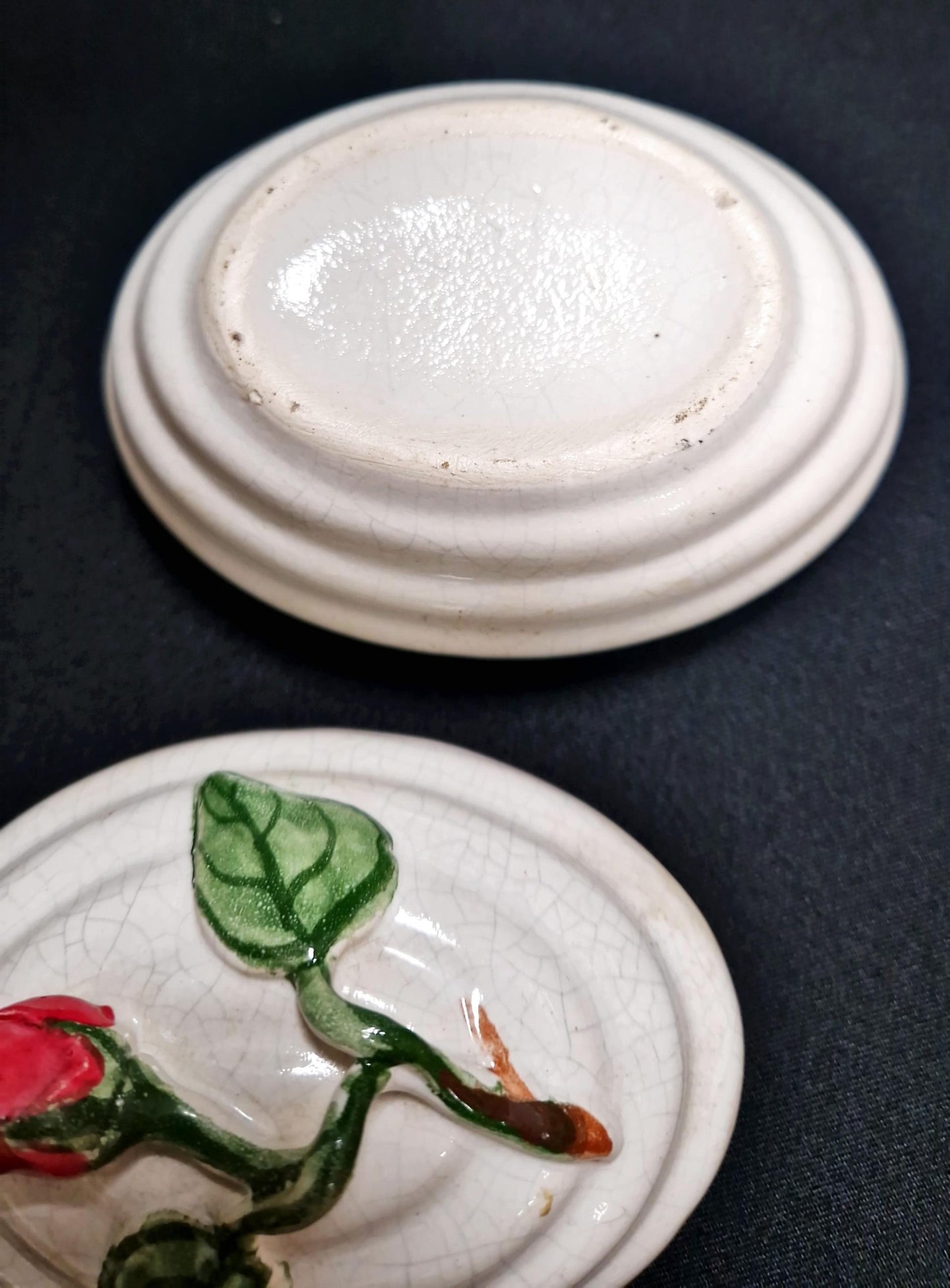 Порцеланова кутийка