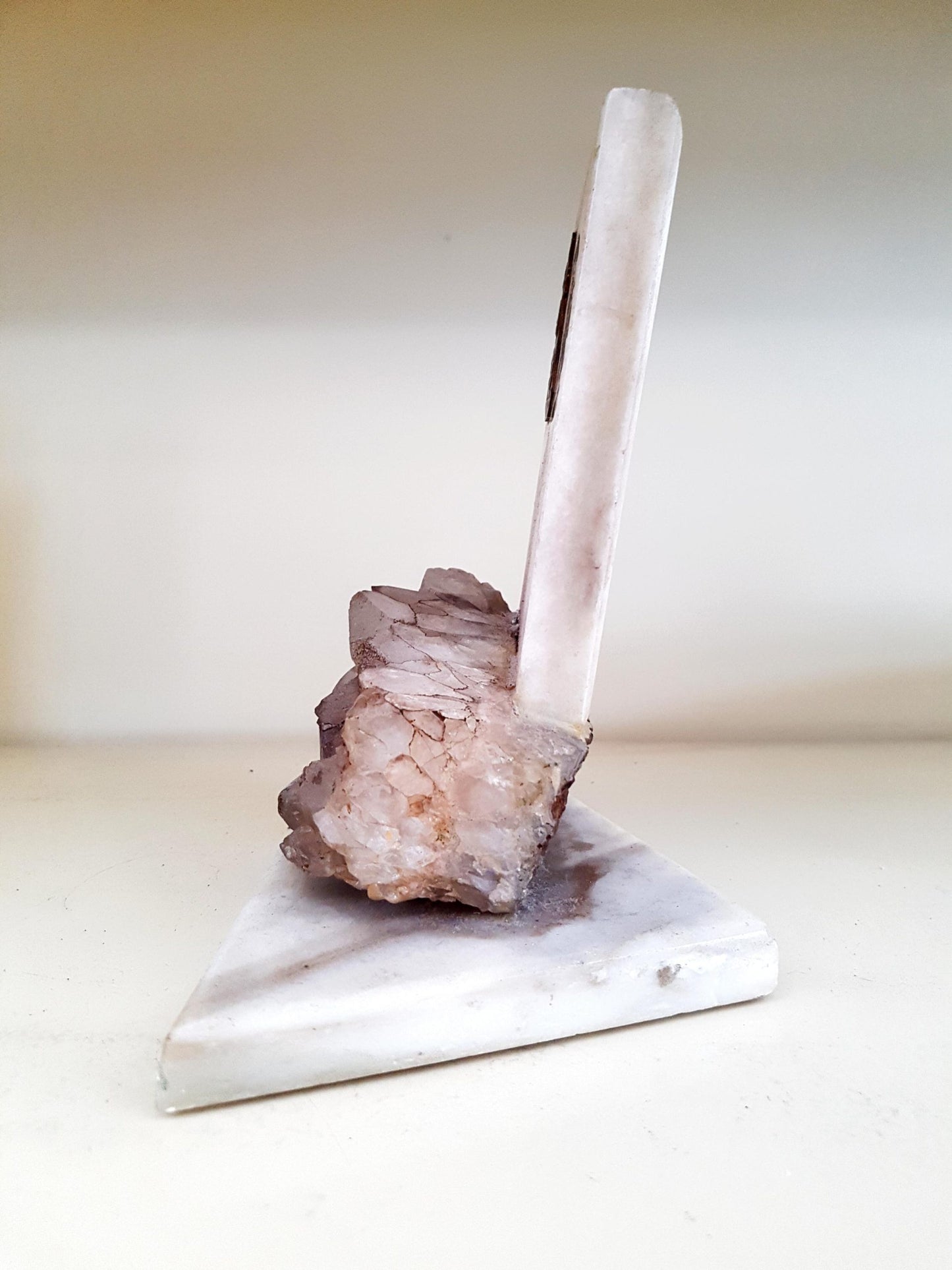 Статуетка мрамор, кварц и мед