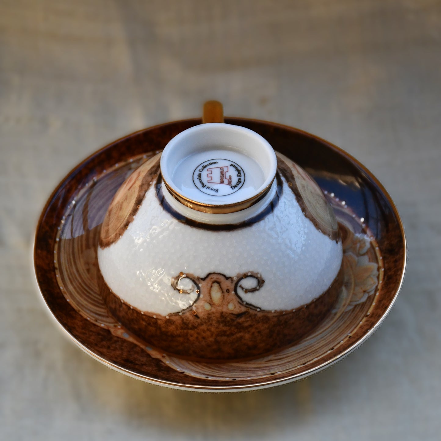 Briswild England - сет за чай, Royal Porcelain Collection, Ар Нуво, костен порцелан, 21 в.