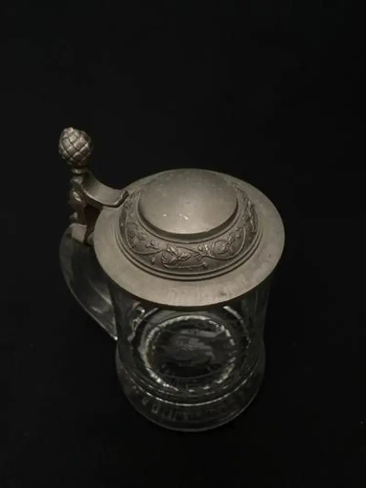 Стъклена халба с капак ,вместимост 250mL (513)