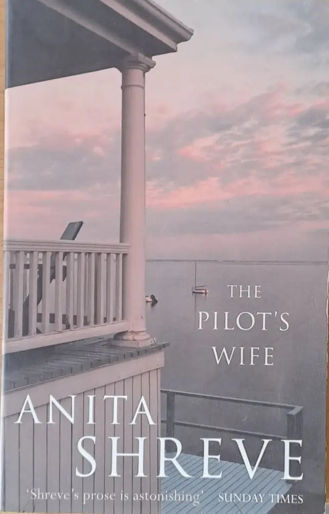 The Pilot’s Wife - Книги