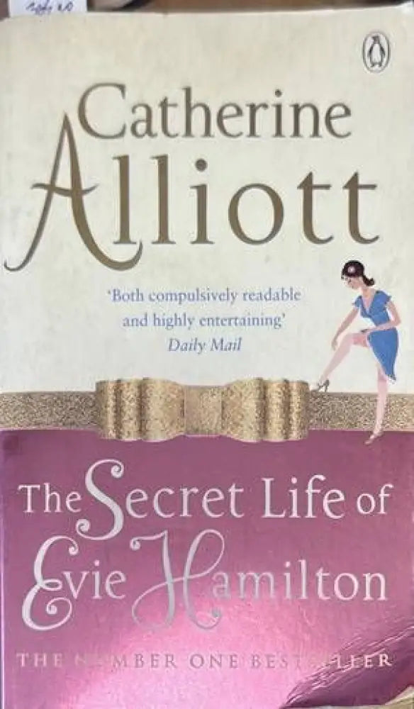 The secret life of Evie Hamilton - Книги