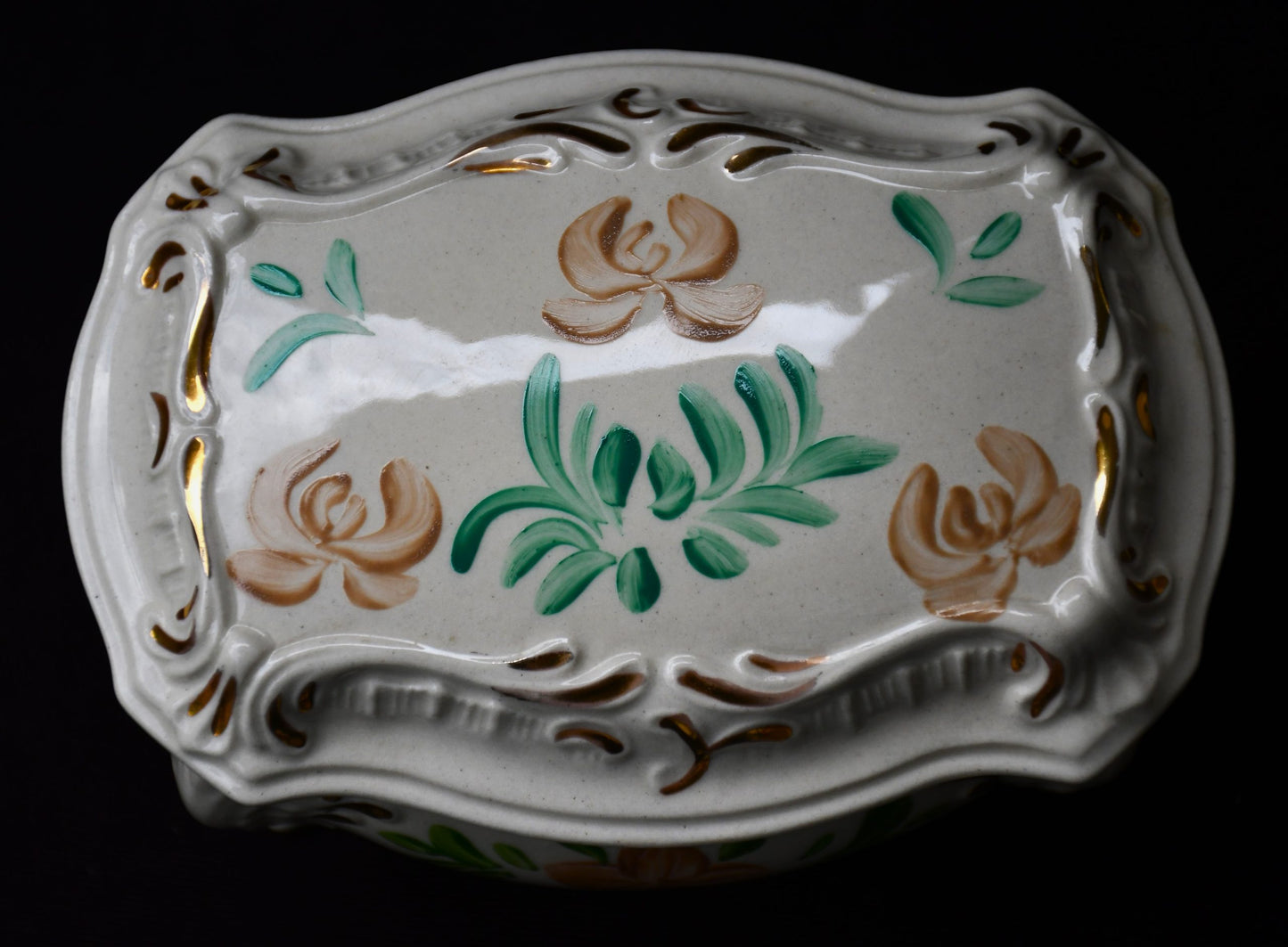 Българска кутия за бижута - фаянс