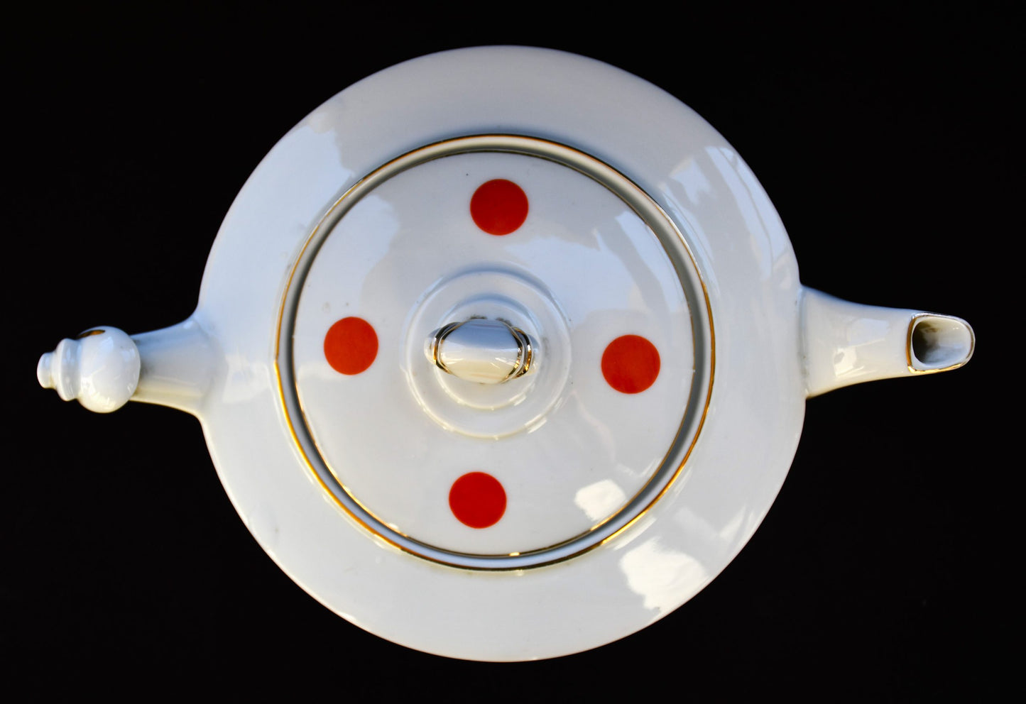 Карловарски порцеланов чайник на "Victoria" от 1930-те