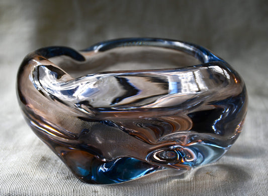 Авторски пепелник на Йозеф Хосподка