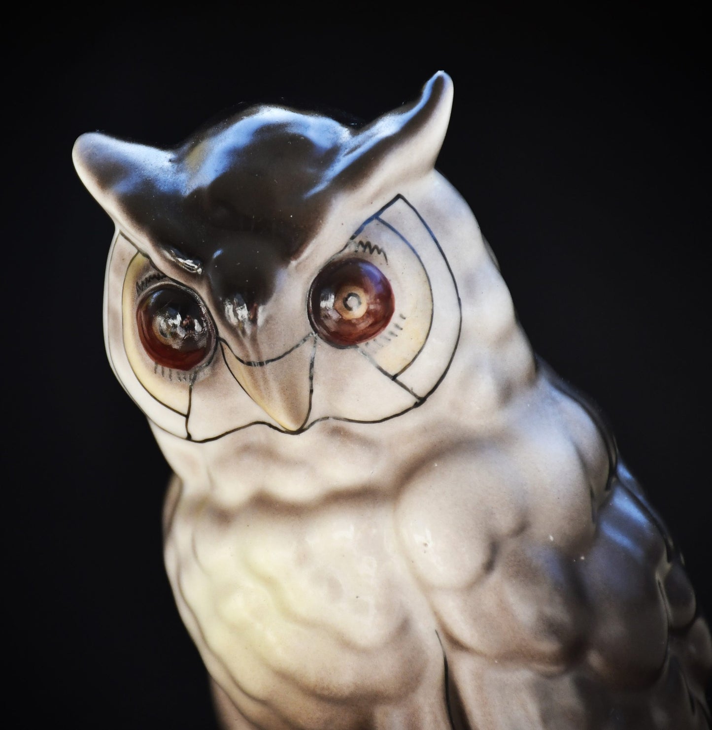 Порцеланова статуетка на сова