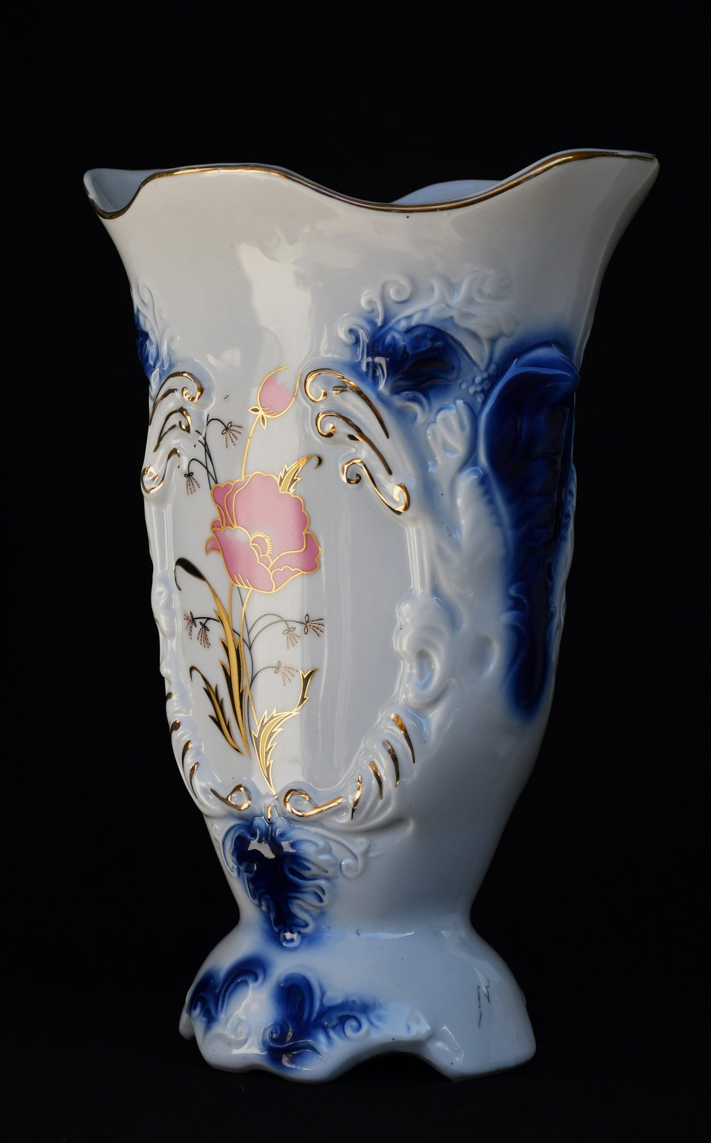 Голяма порцеланова ваза