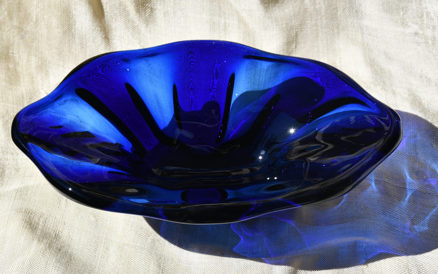 Vintage българско арт стъкло - фруктиера