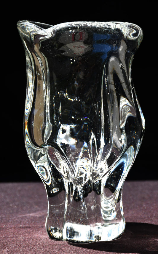 Авторска ваза на Йозеф Хосподка