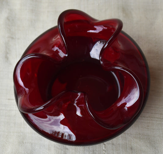 Авторски пепелник "Osiołek" на Чеслав Зубер