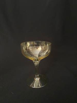 Коктейлна чаша