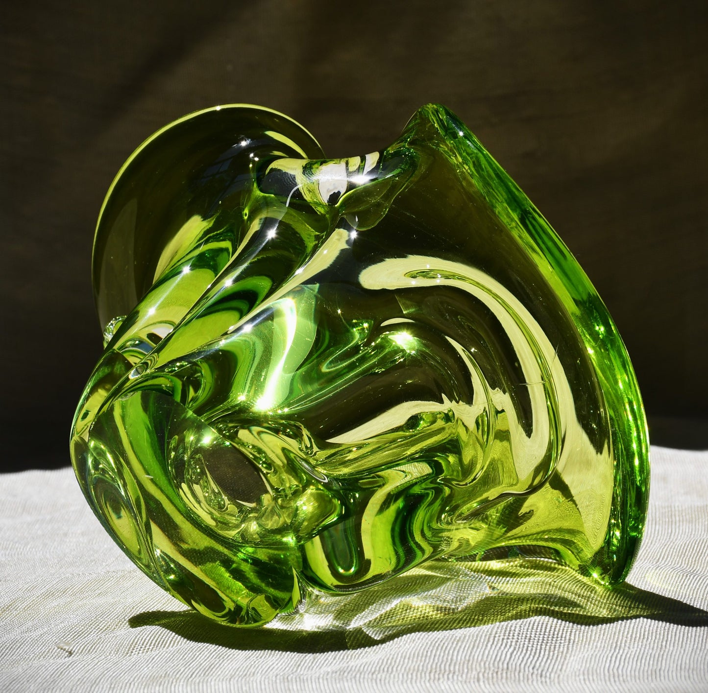 Пепелник/centrepiece от Йозеф Хосподка