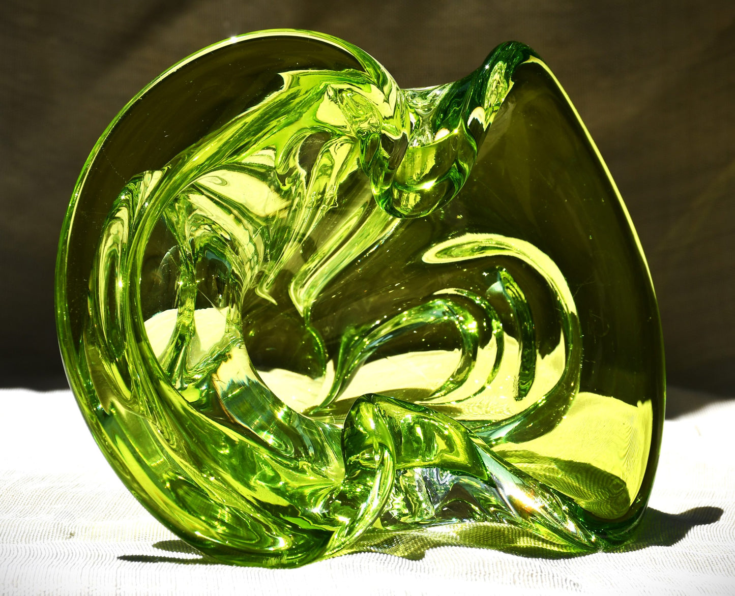 Пепелник/centrepiece от Йозеф Хосподка