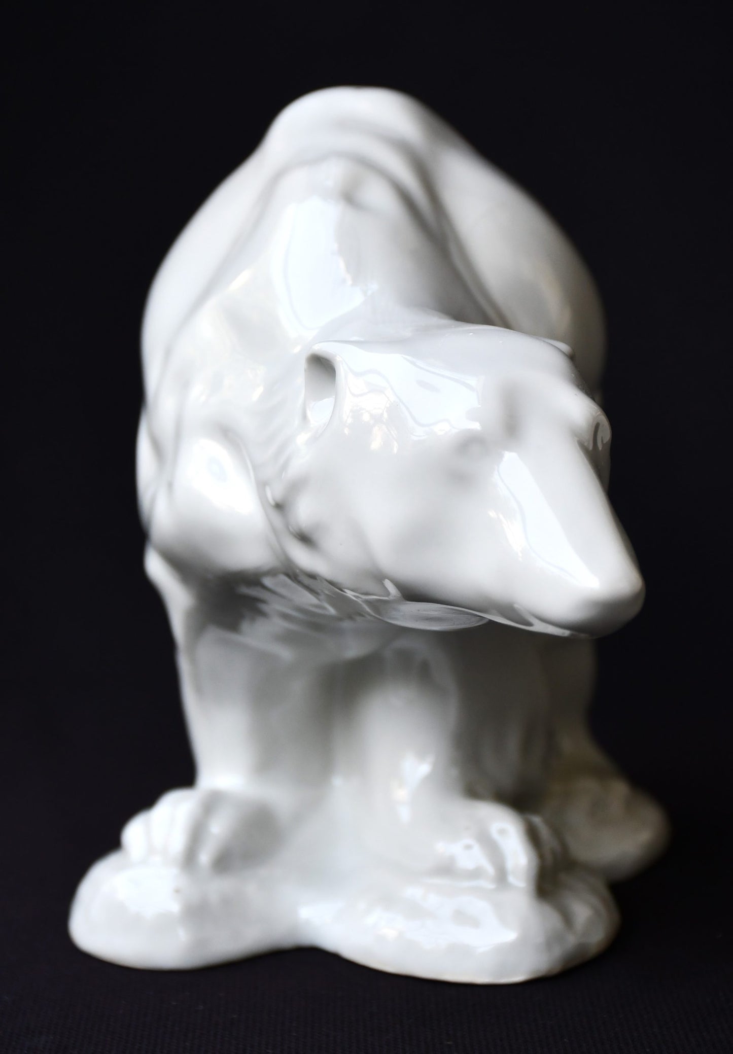 "Мечка", порцеланова фигура на "СИП"