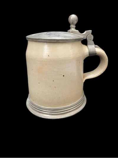 Халба с капак ,вместимост 250mL