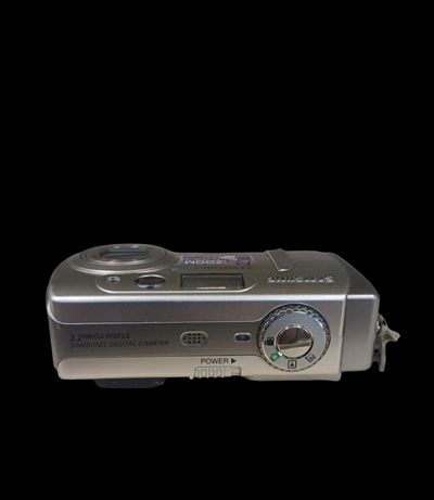 Фотоапарат САМСУНГ