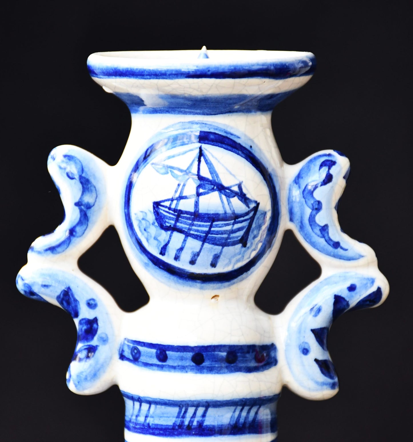 Свещник на Гжел