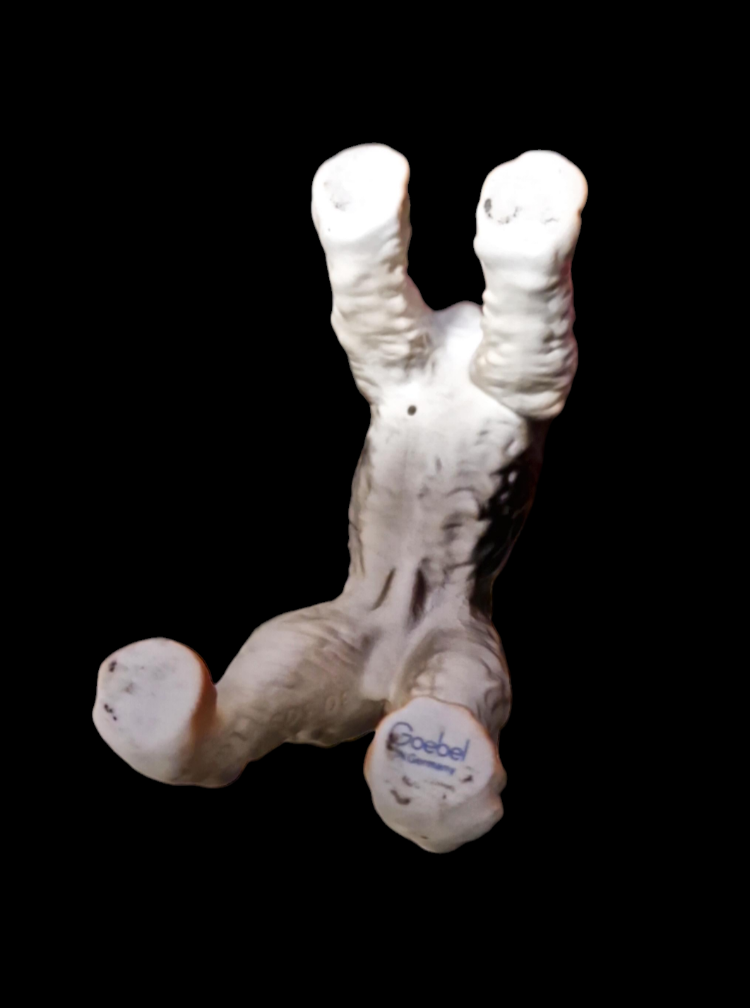 Бюфет с фаситирани стъкла