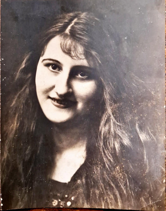 Снимка - Невена Дочева 1926 (9)