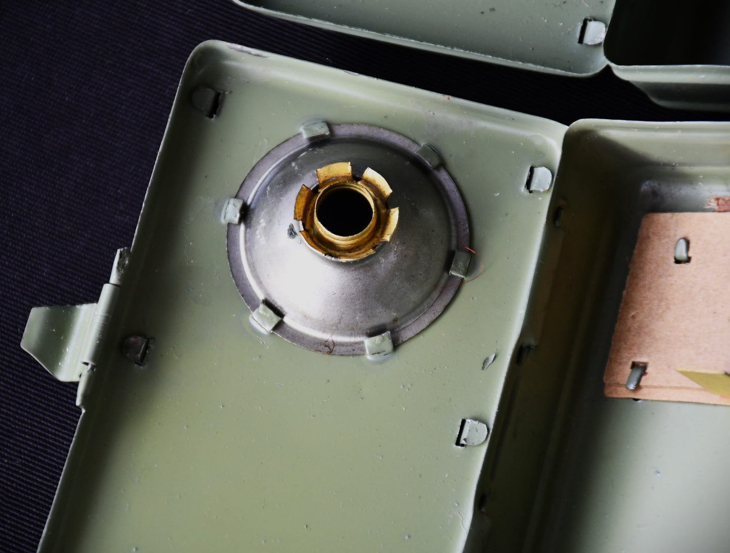 Ретро фенерче с четири вида светлини