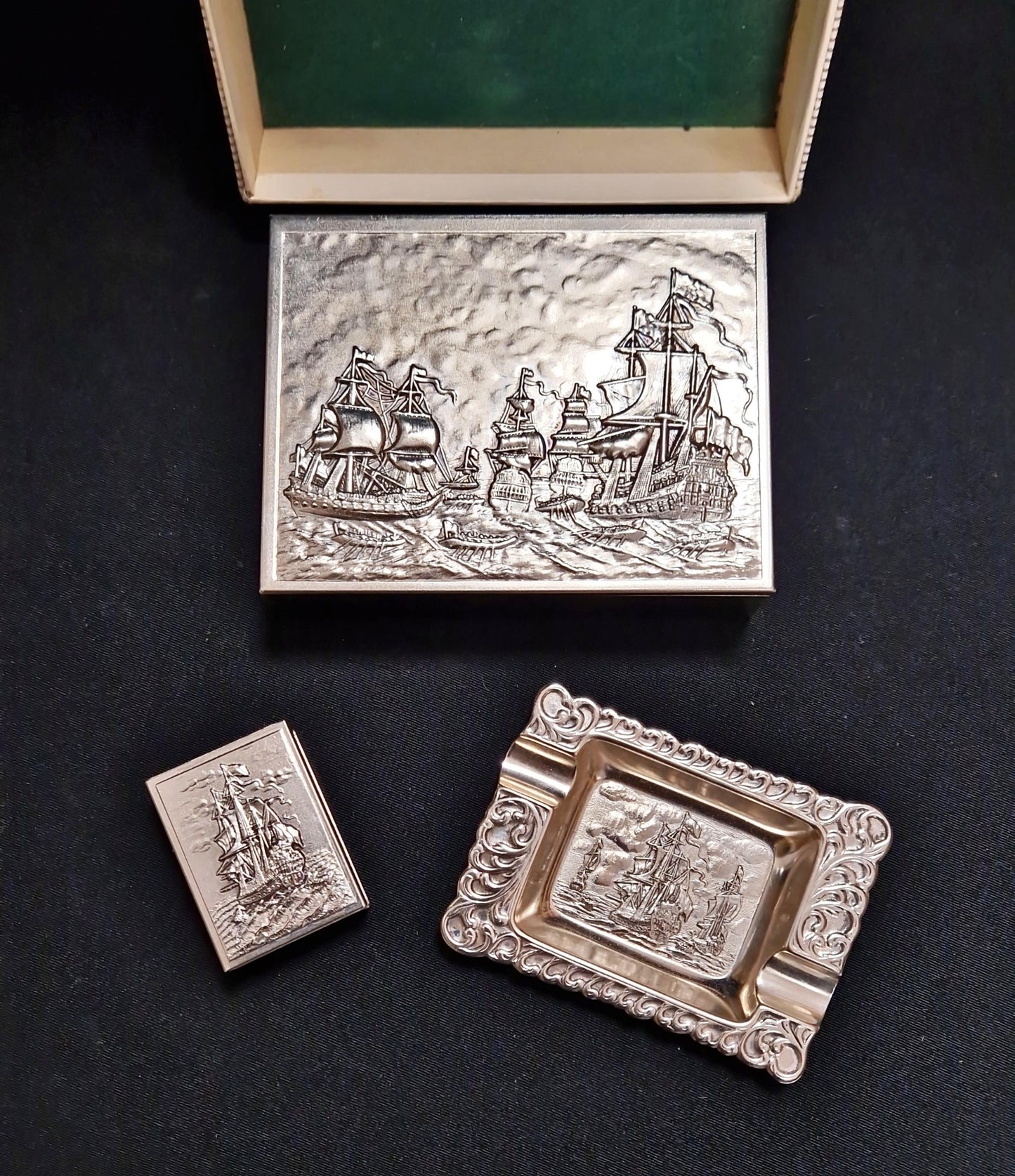 Подаръчен комлект