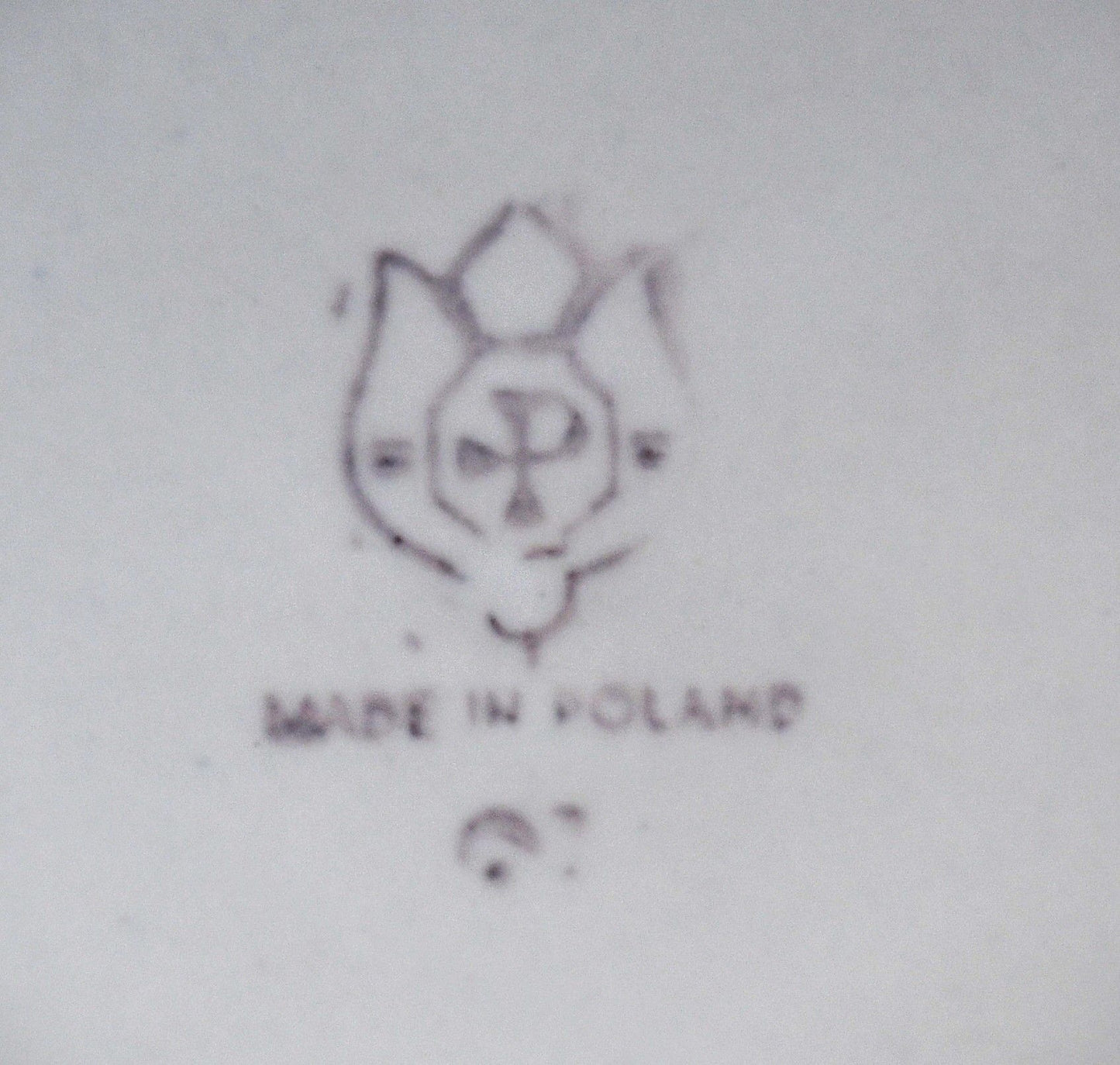 Историческа чиния на Liga Obrony Kraju