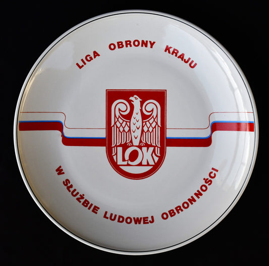 Историческа чиния на Liga Obrony Kraju