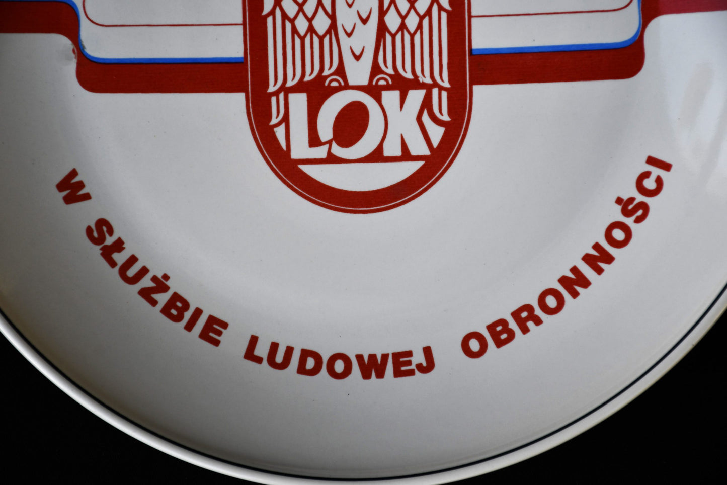 Историческа чиния на Liga Obrony Kraju