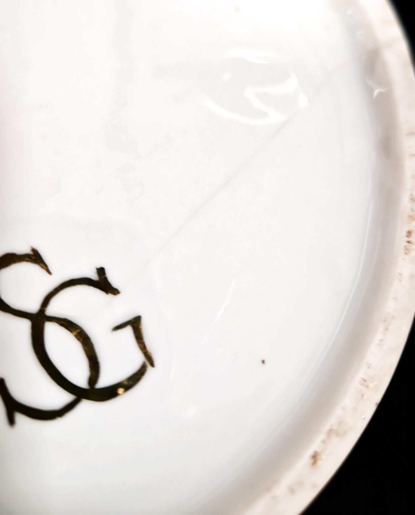 Порцеланова ваза