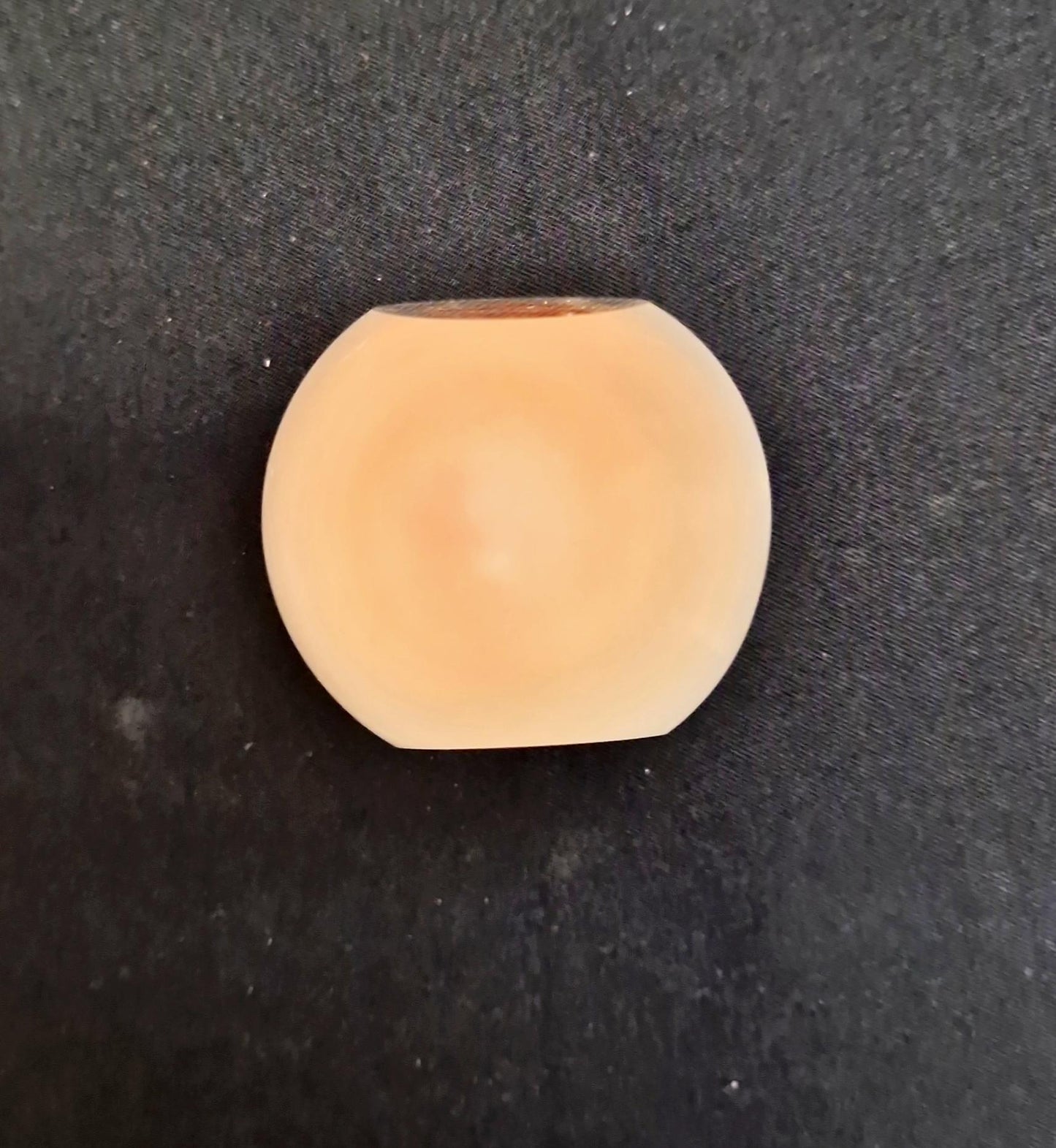 Статуетка яйце - стъкло