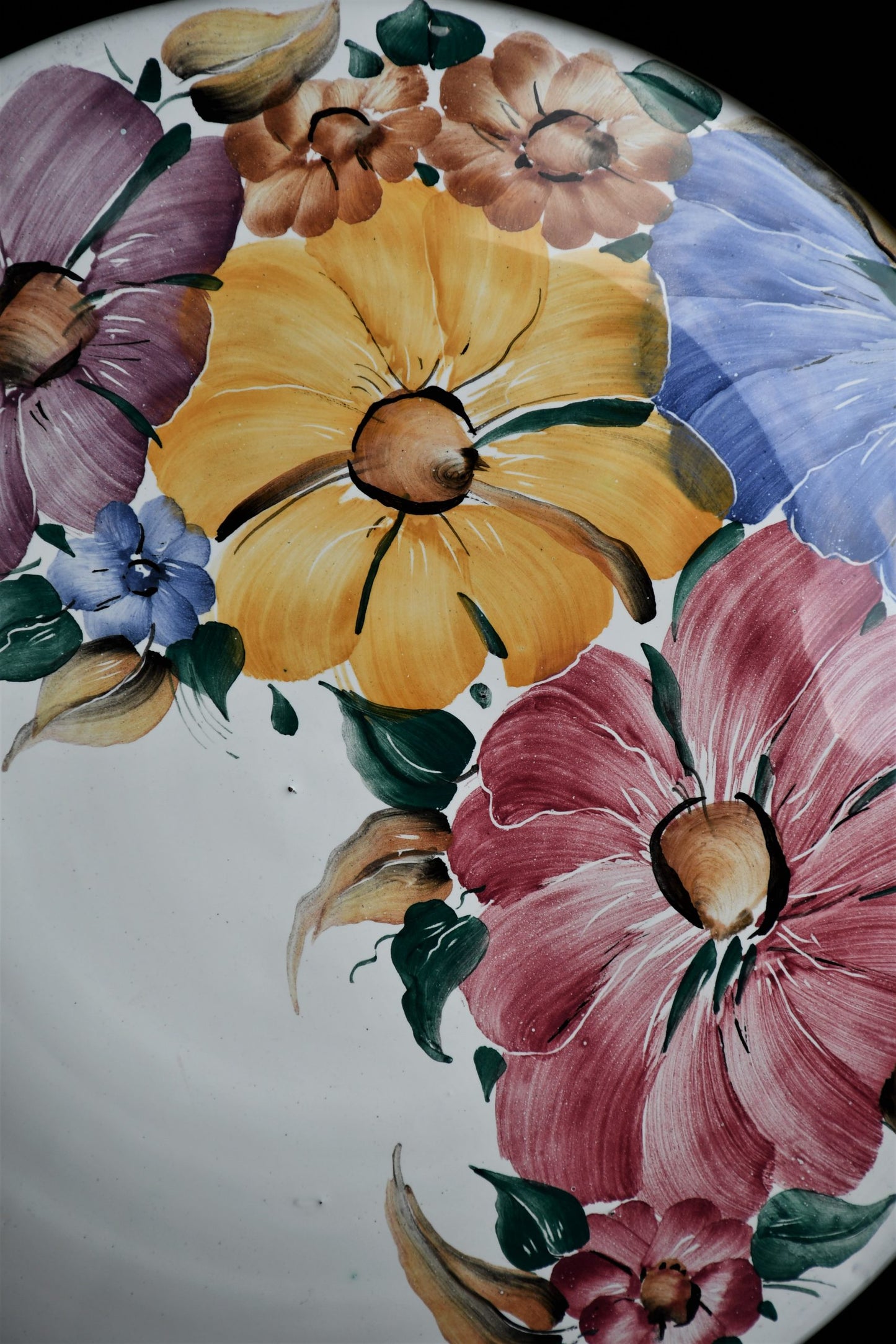 Италианска керамична чиния