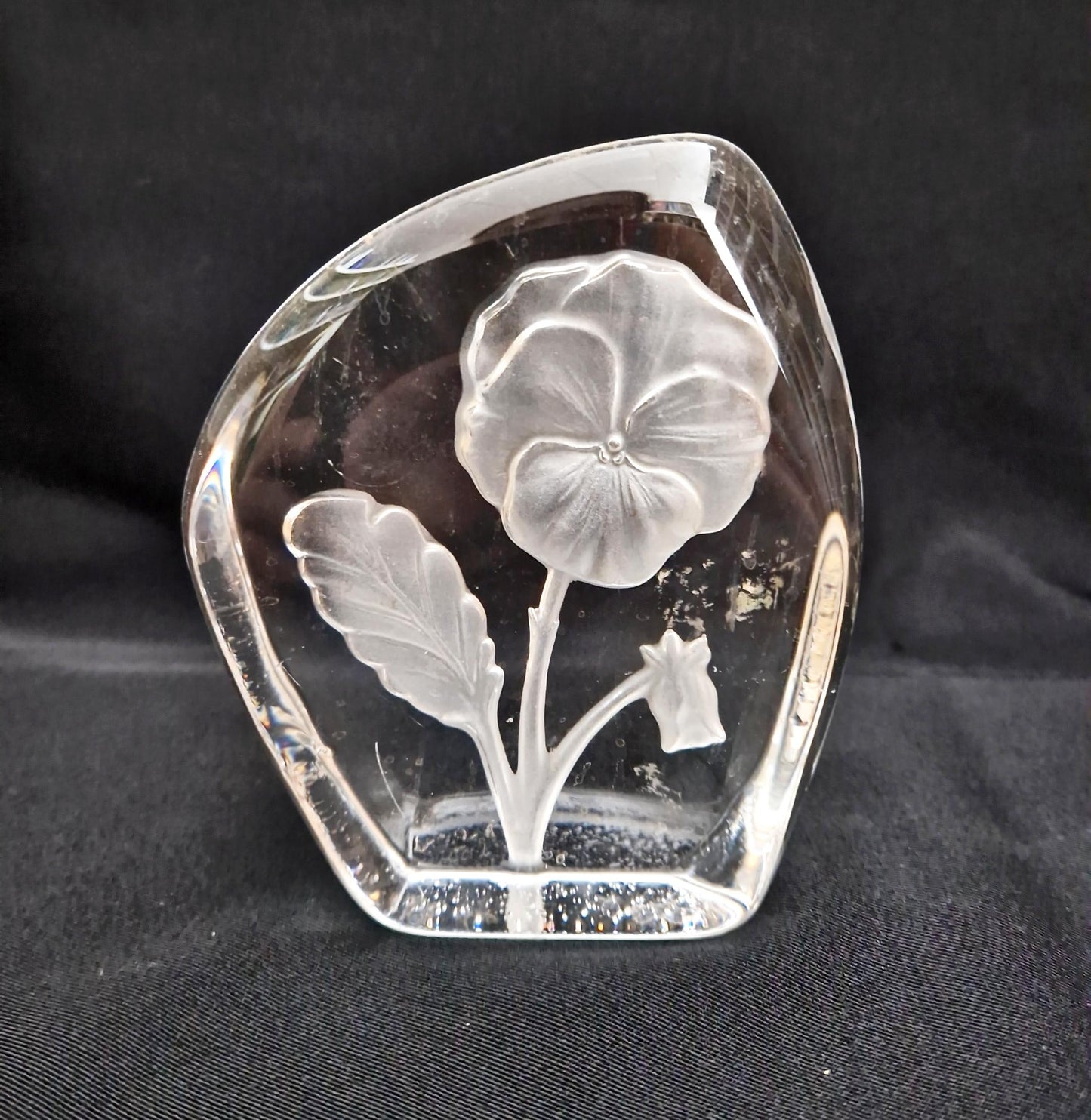 Статуетка цвете - стъкло