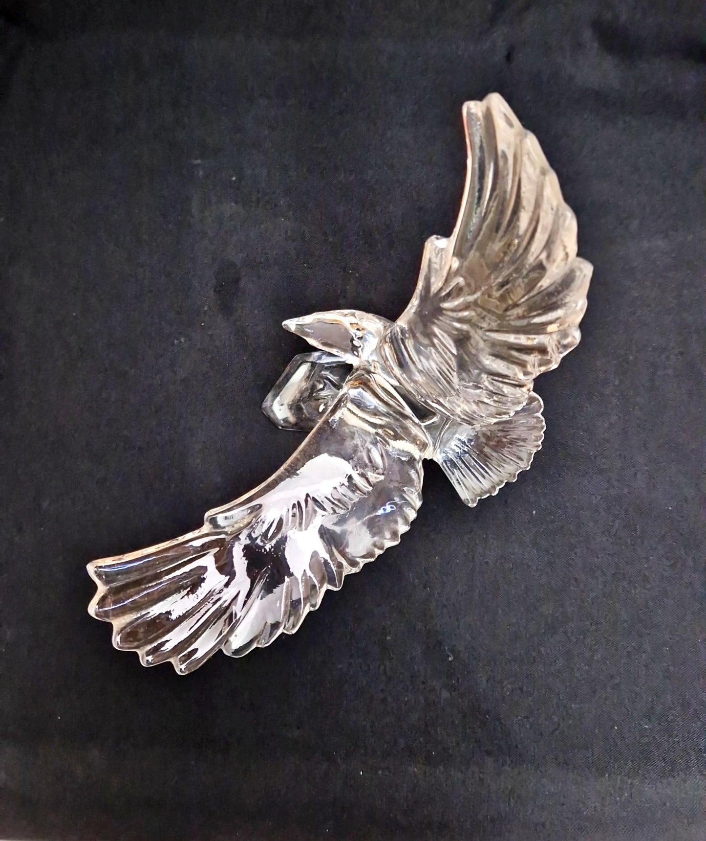 Статуетка орел - стъкло