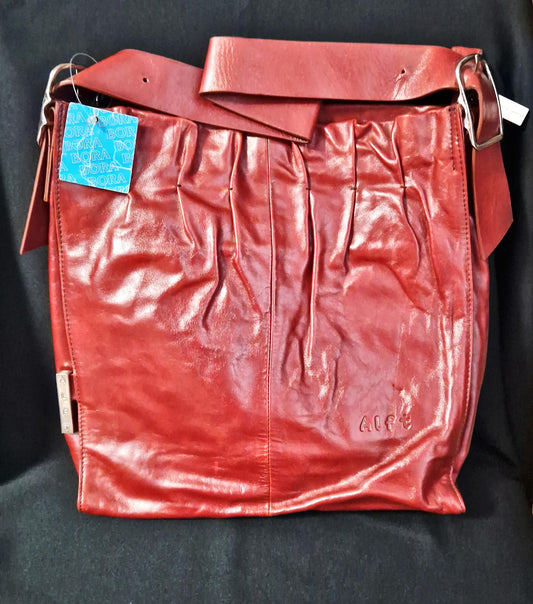 Дамкса чанта