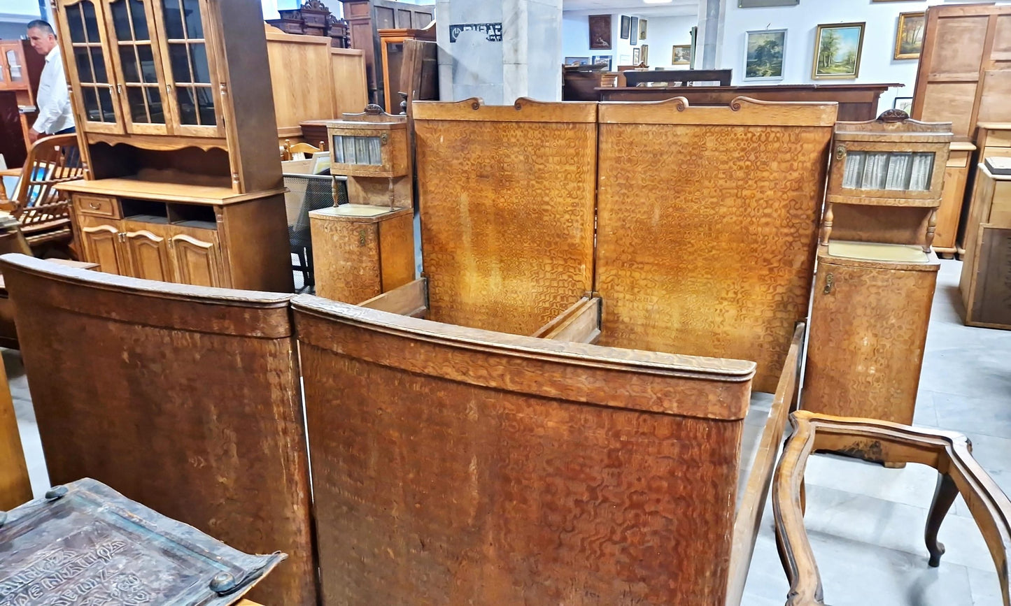 Мебели за спалня, комплект ( Птичи явор 1920-1930)