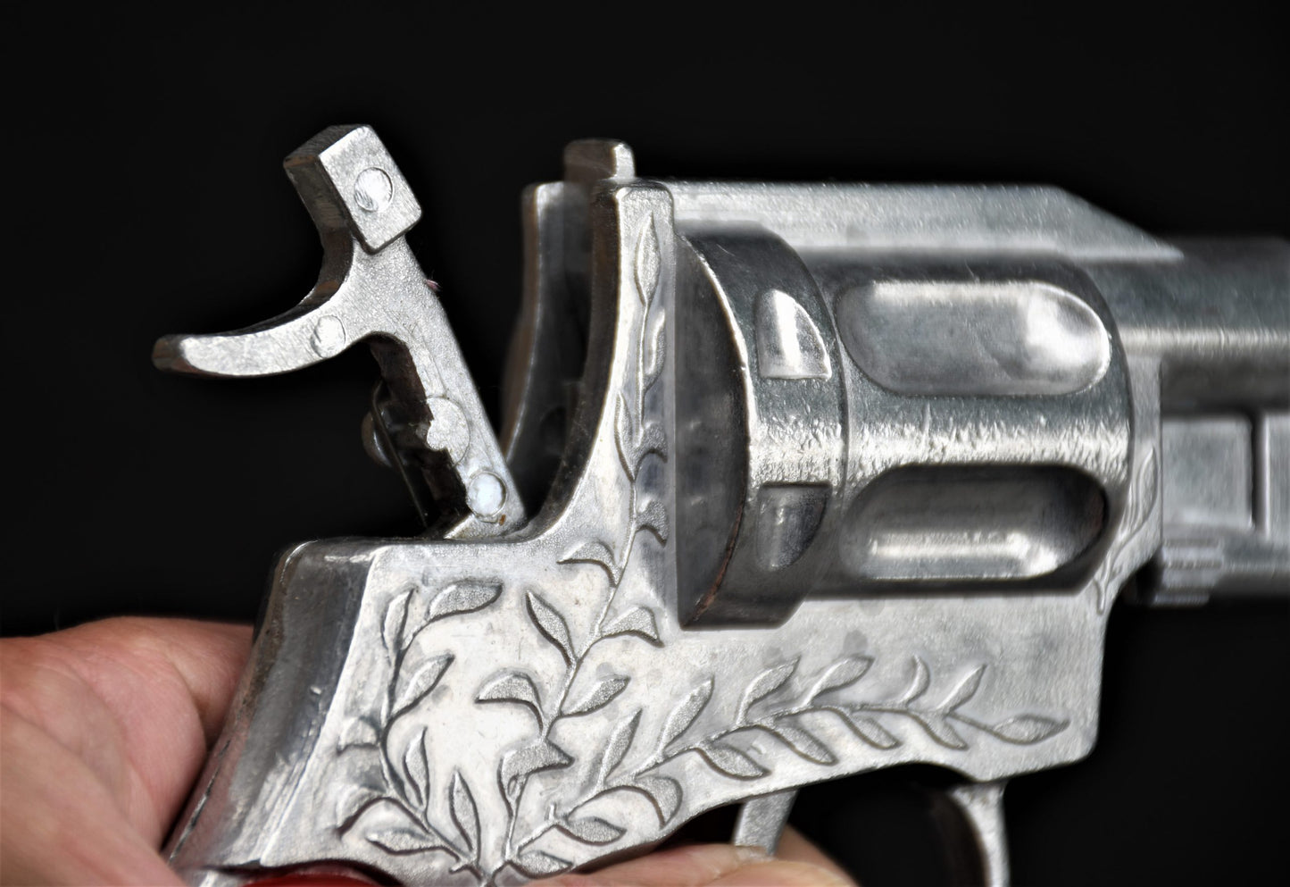 Играчка-револвер от СССР. Нова, колекционна.