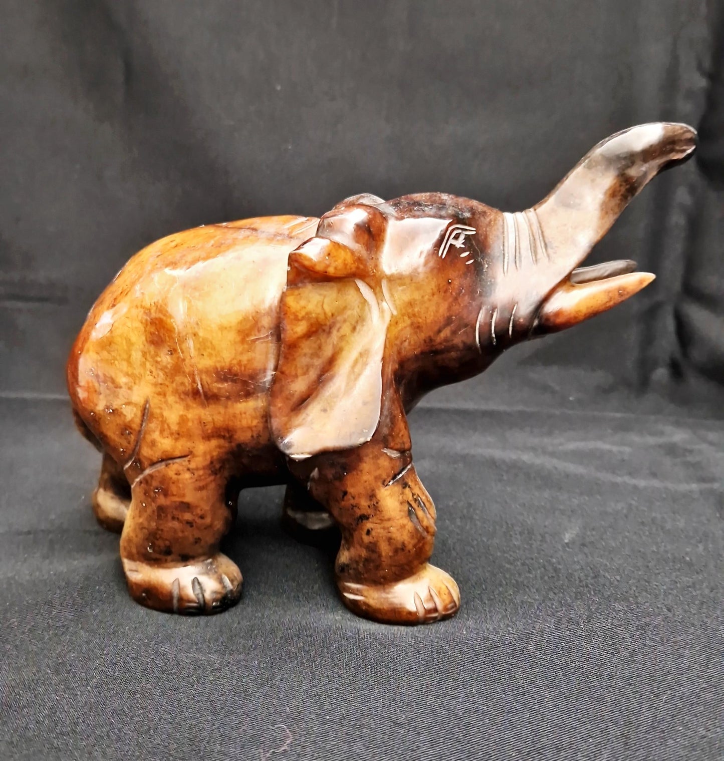 Статуетка - оникс