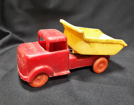 Пластмасова количка