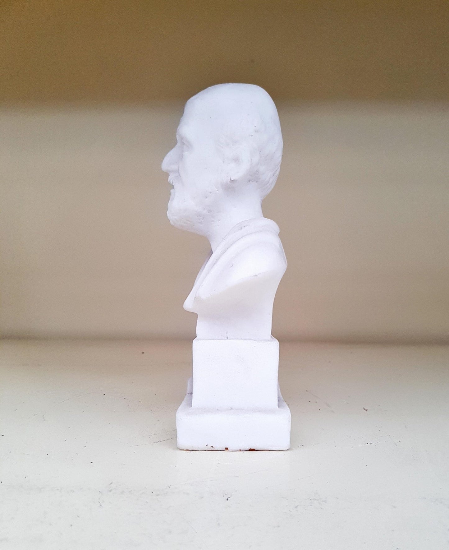 Бюст хипократ - мрамор