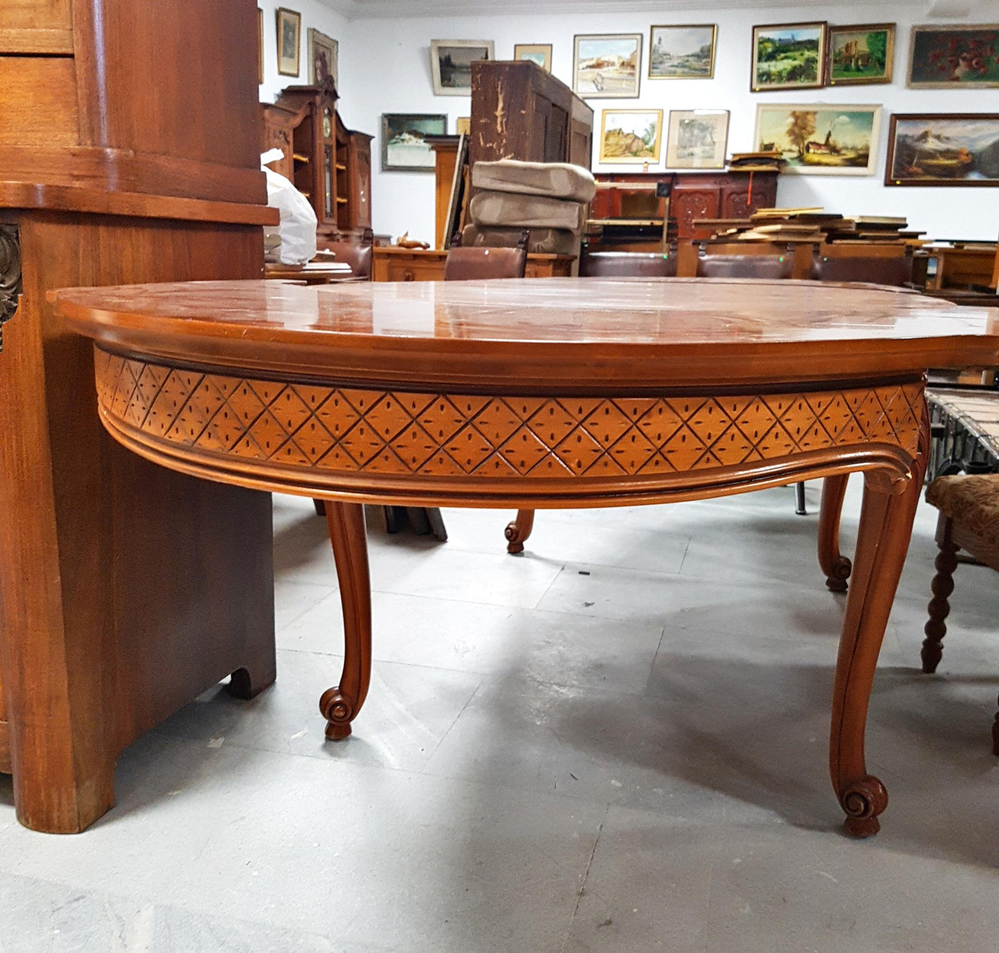 Разтегателна маса