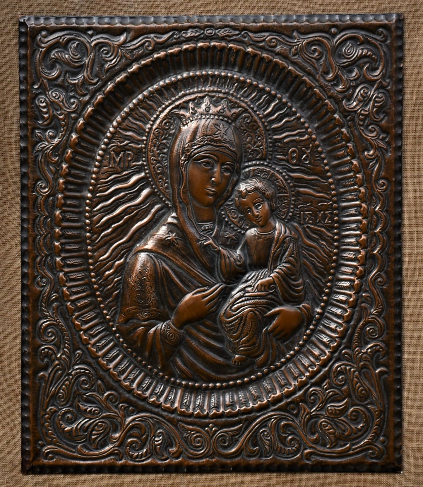 Авторска икона на Богородица