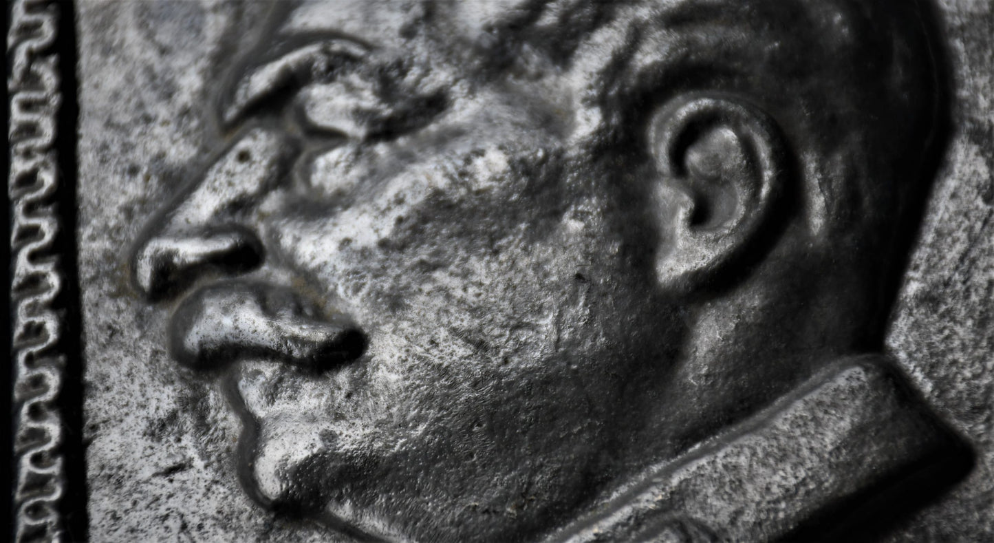 Сталин - барелеф