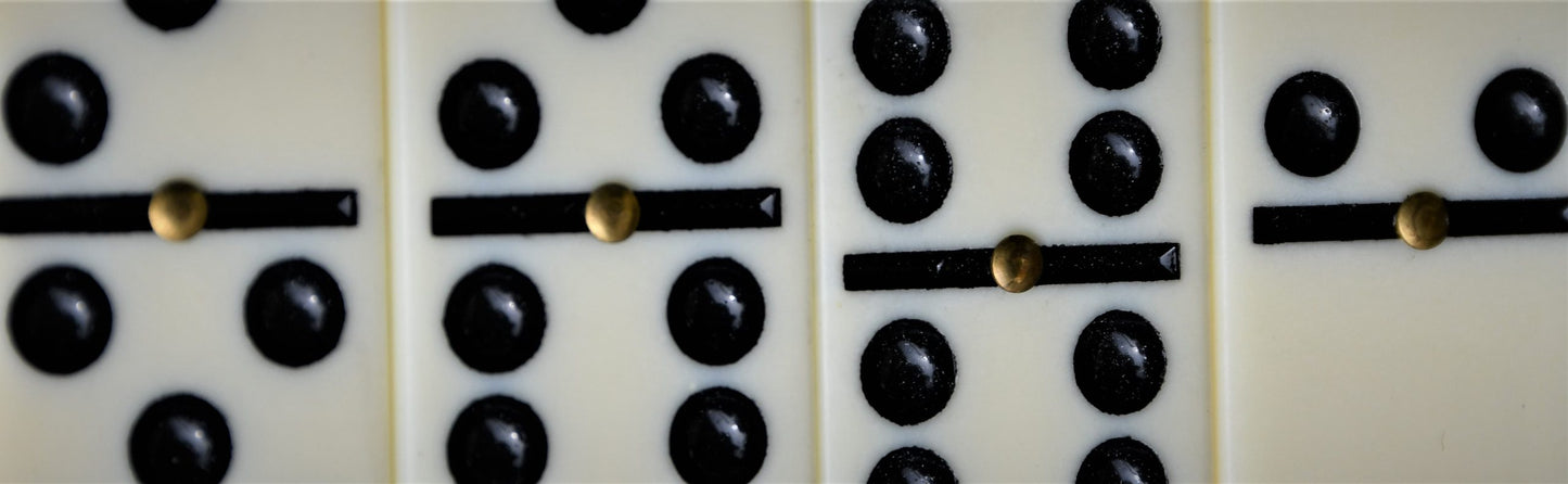 Домино от Панама