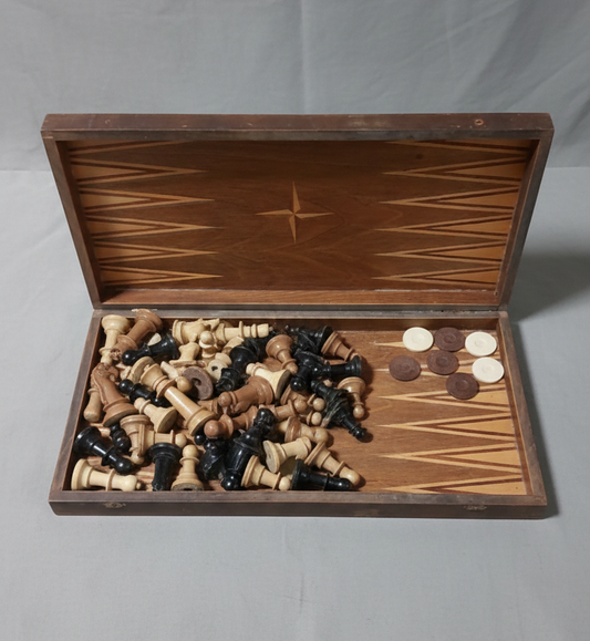 Антикварен дървен шах и табла комплект 2 в 1