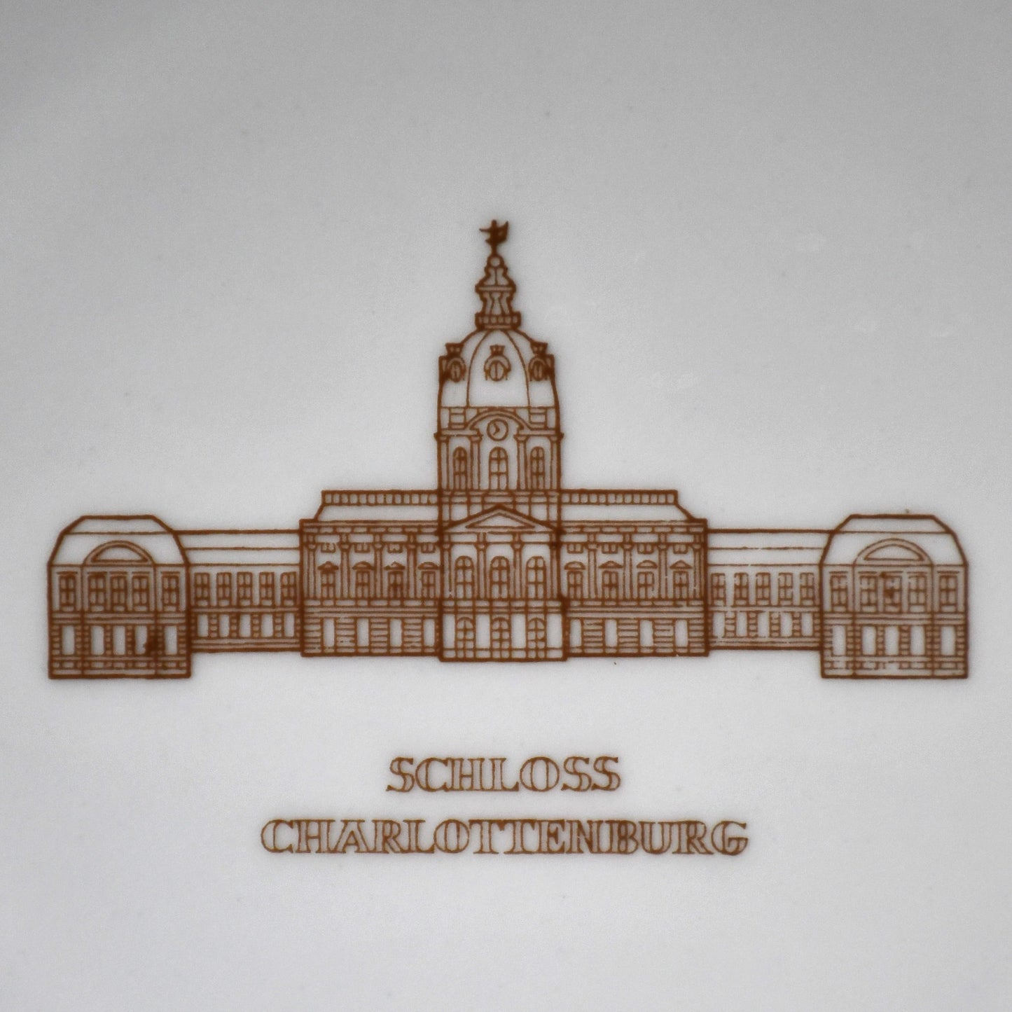 Колекционна чиния KPM Berlin - Schloss Charlottenburg, началото на 21 век