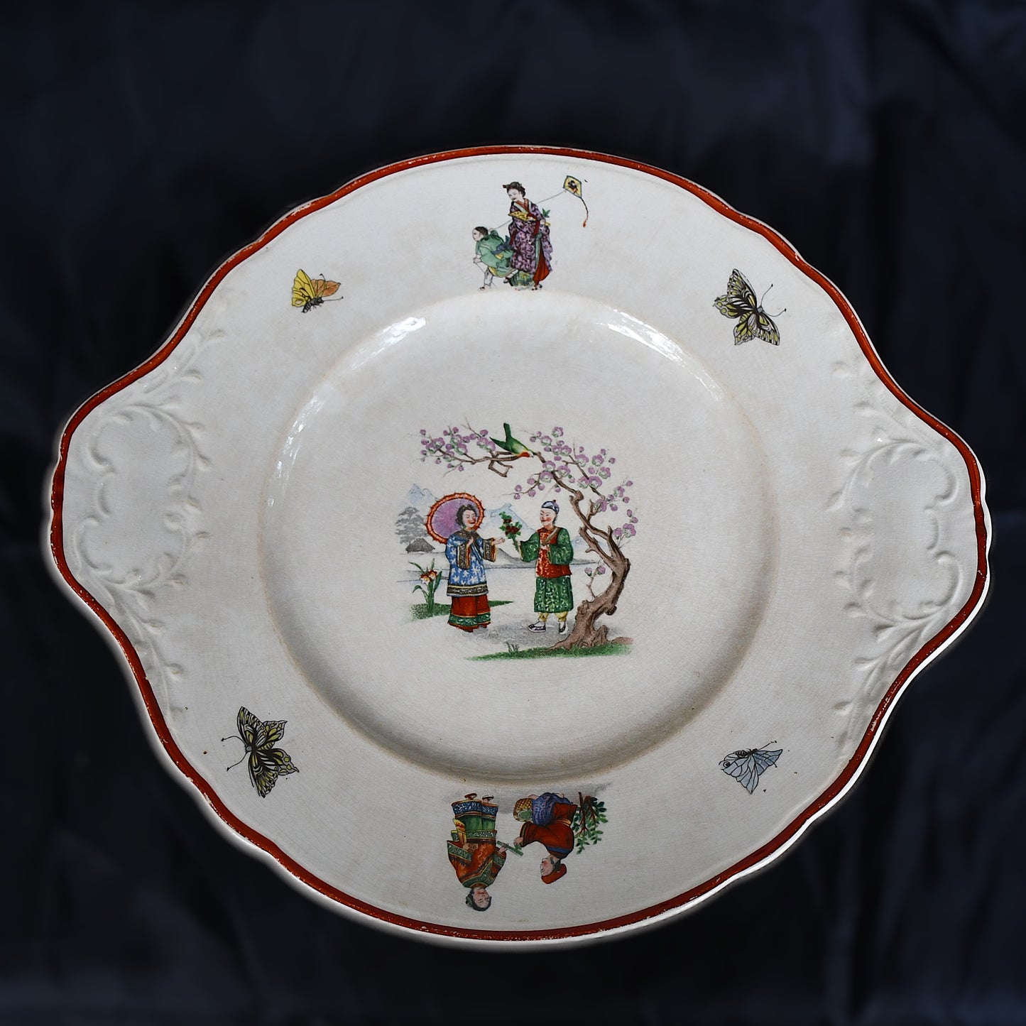 Фаянсово плато Chinoiserie - Кузнецов, Русия, край XIX - начало XX век