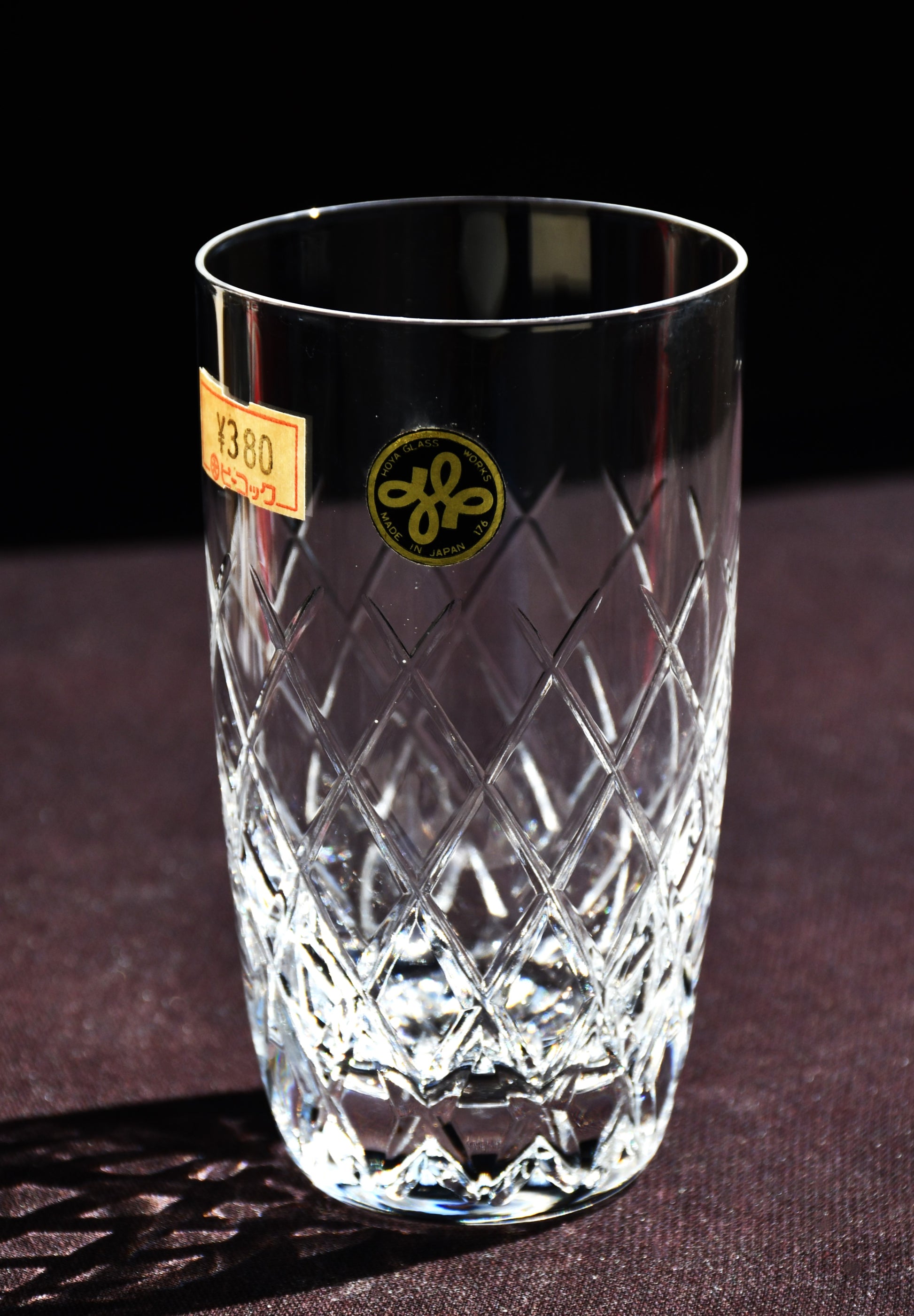 Лого Hoya Glass Works - Made in Japan