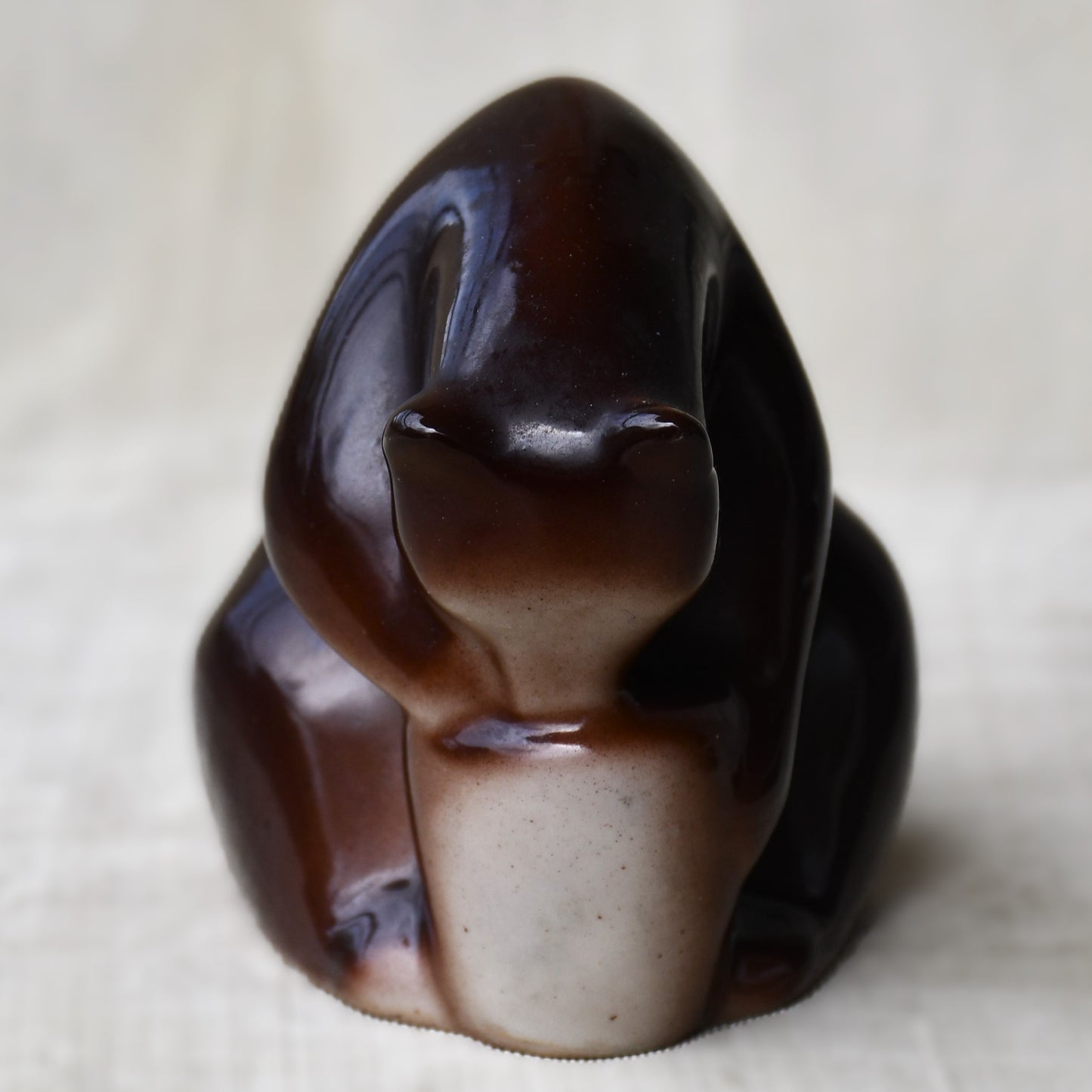 Порцеланова фигура мечка, "Изида", България, 1970-те