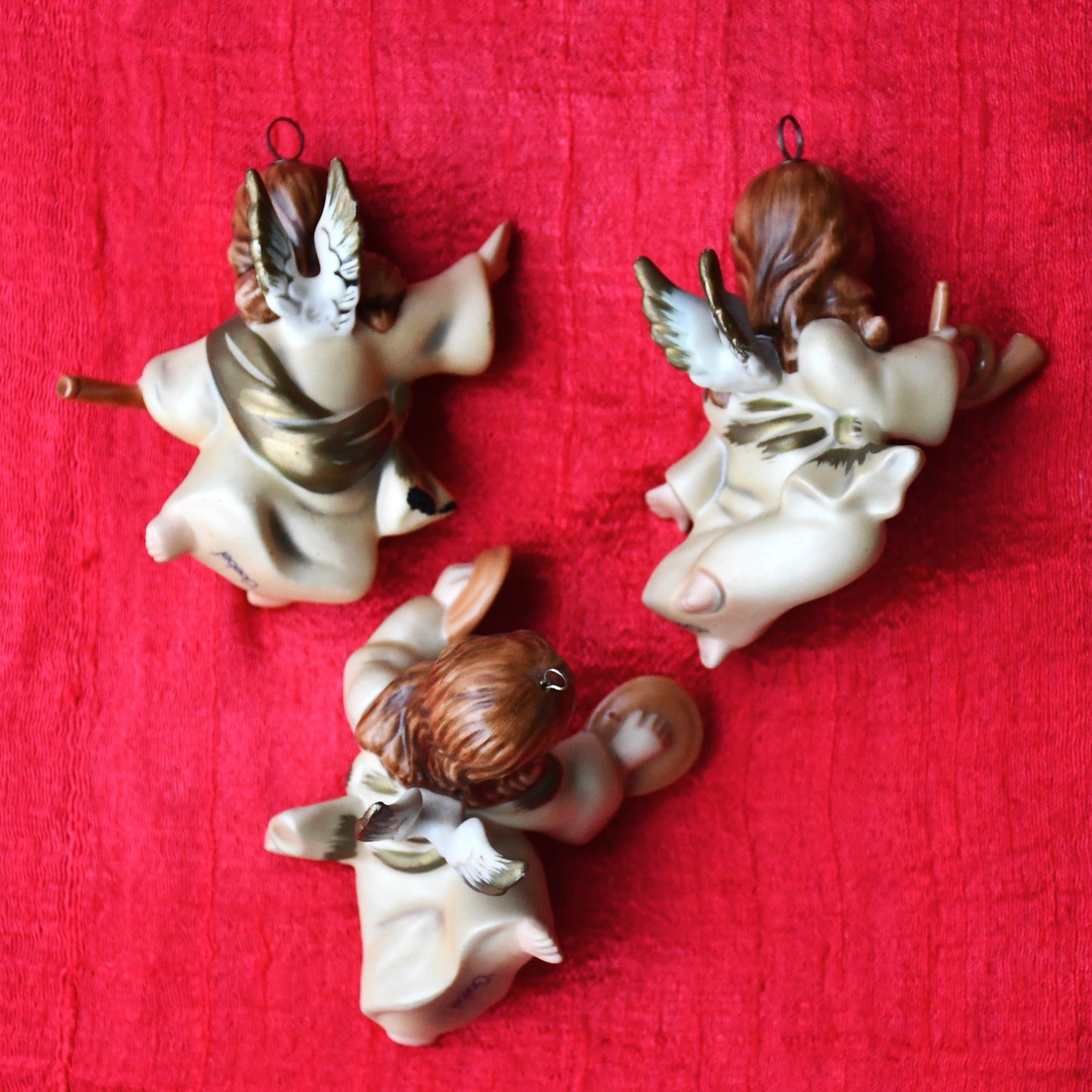 Goebel - порцеланови коледни ангели (3 бр.), ръчно рисувани, Германия, края на 20 в.