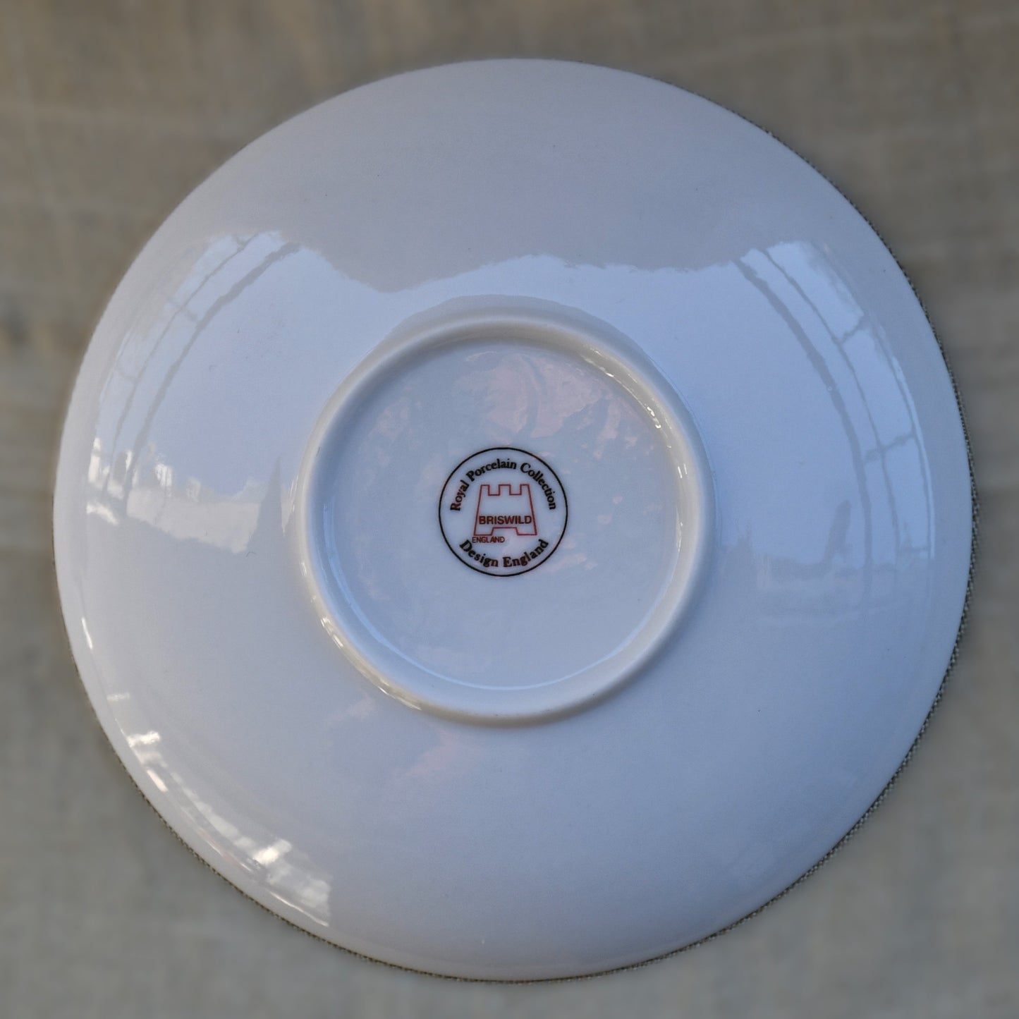 Briswild England - сет за чай, Royal Porcelain Collection, Ар Нуво, костен порцелан, 21 в.